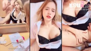 คลิปหลุด Onlyfans เย็ดนักศึกษา น้องพิม สาวนมใหญ่ โดนเย็ดหน้ากระจก ร้องคราง โคตรเสียว แล้วขึ้นมาขย่มกันบนที่นอน จน แตกใน คาหี